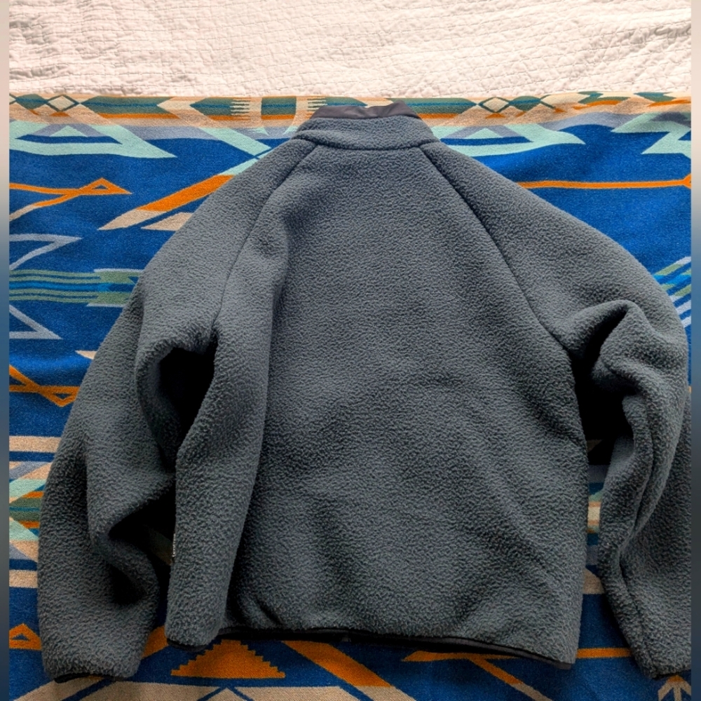 Tentree EcoLoft Reversible Fleece Jacket - Picture 10 of 12